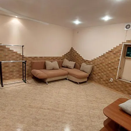 10 минут от пляжа отрада Lägenhet Odessa