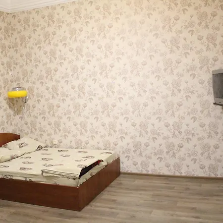 Apartment 10 минут от пляжа отрада *