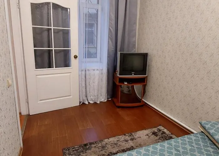 10 минут от пляжа отрада Apartment